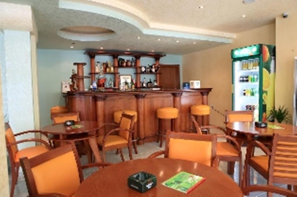 Dreams Family Hotel Несебир Екстер'єр фото