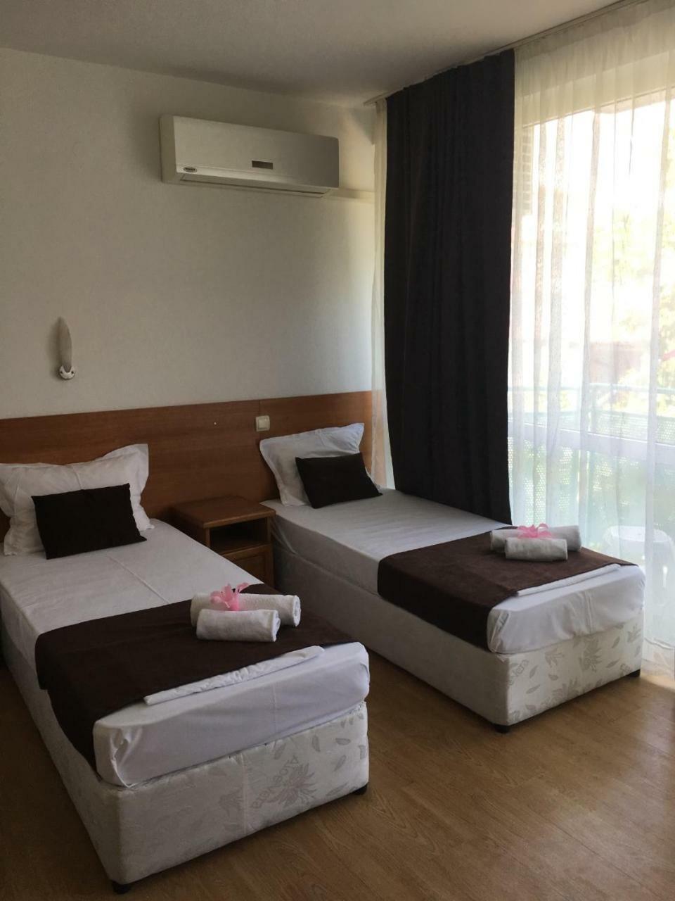 Dreams Family Hotel Несебир Екстер'єр фото