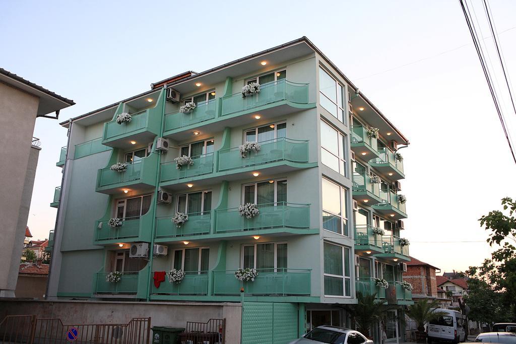 Dreams Family Hotel Несебир Екстер'єр фото
